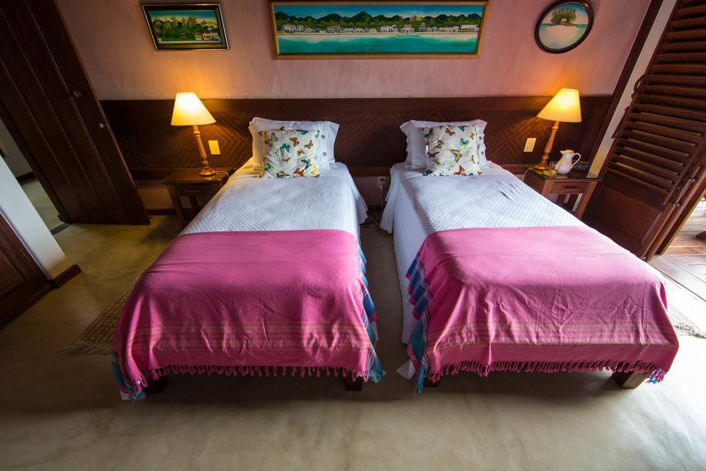 إلهابيلا Casa Vermelha Guest House المظهر الخارجي الصورة